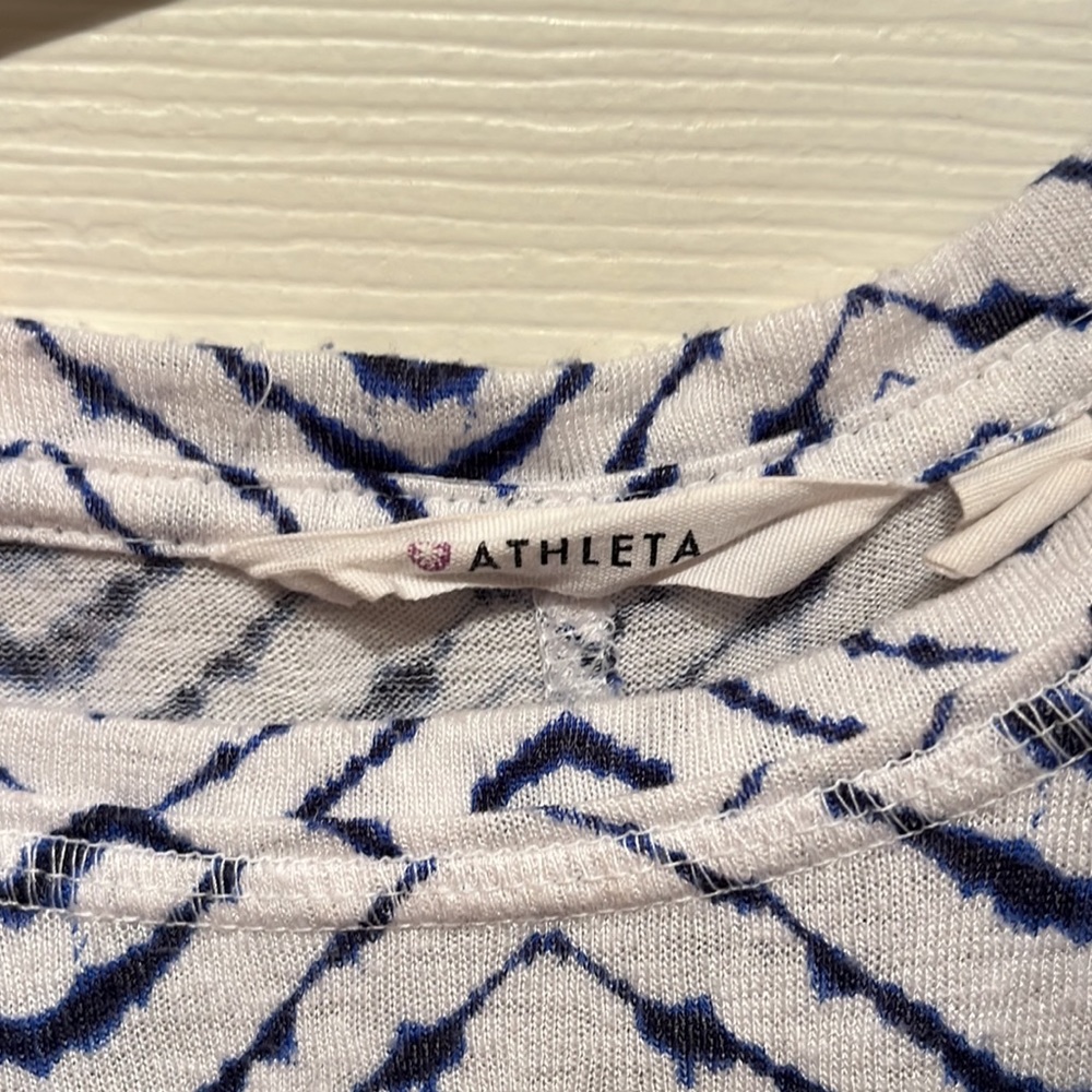Athleta tank top - Picture 2 of 5